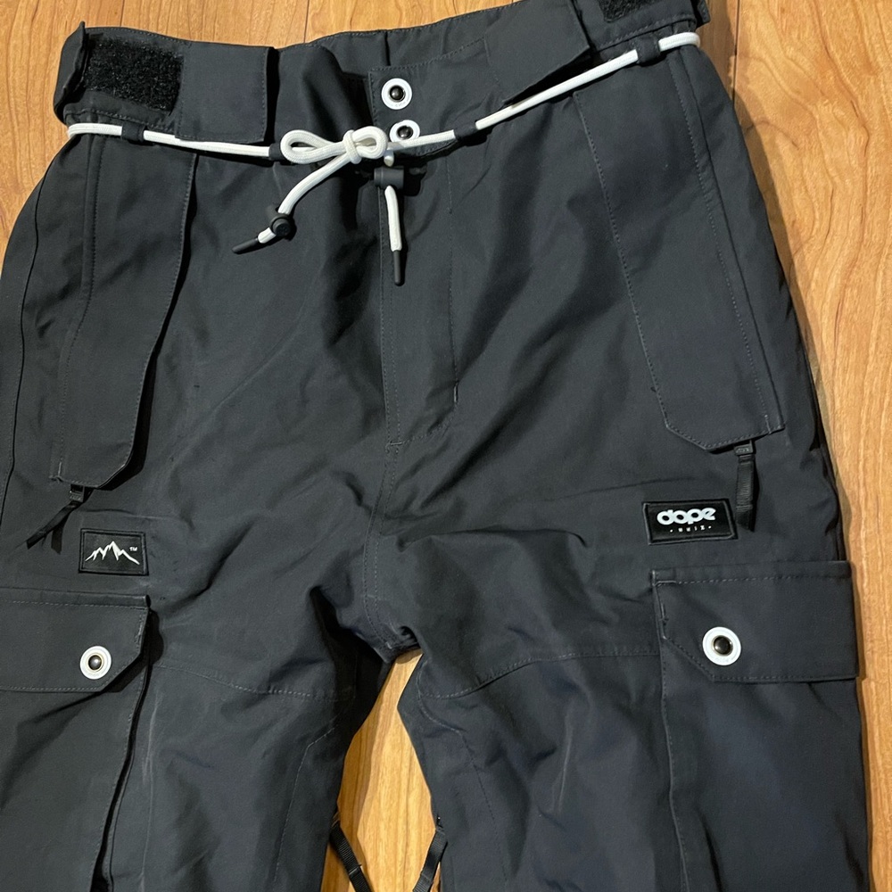Women’s DOPE Black Cargo Ski Snowboard Pants